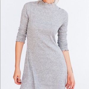 Kimchi Blue Grey Long Sleeve Shift Dress